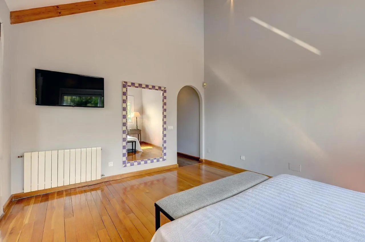 Villa In Great Location Marbella Spain