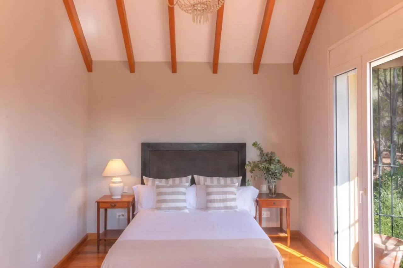 Villa In Great Location Marbella