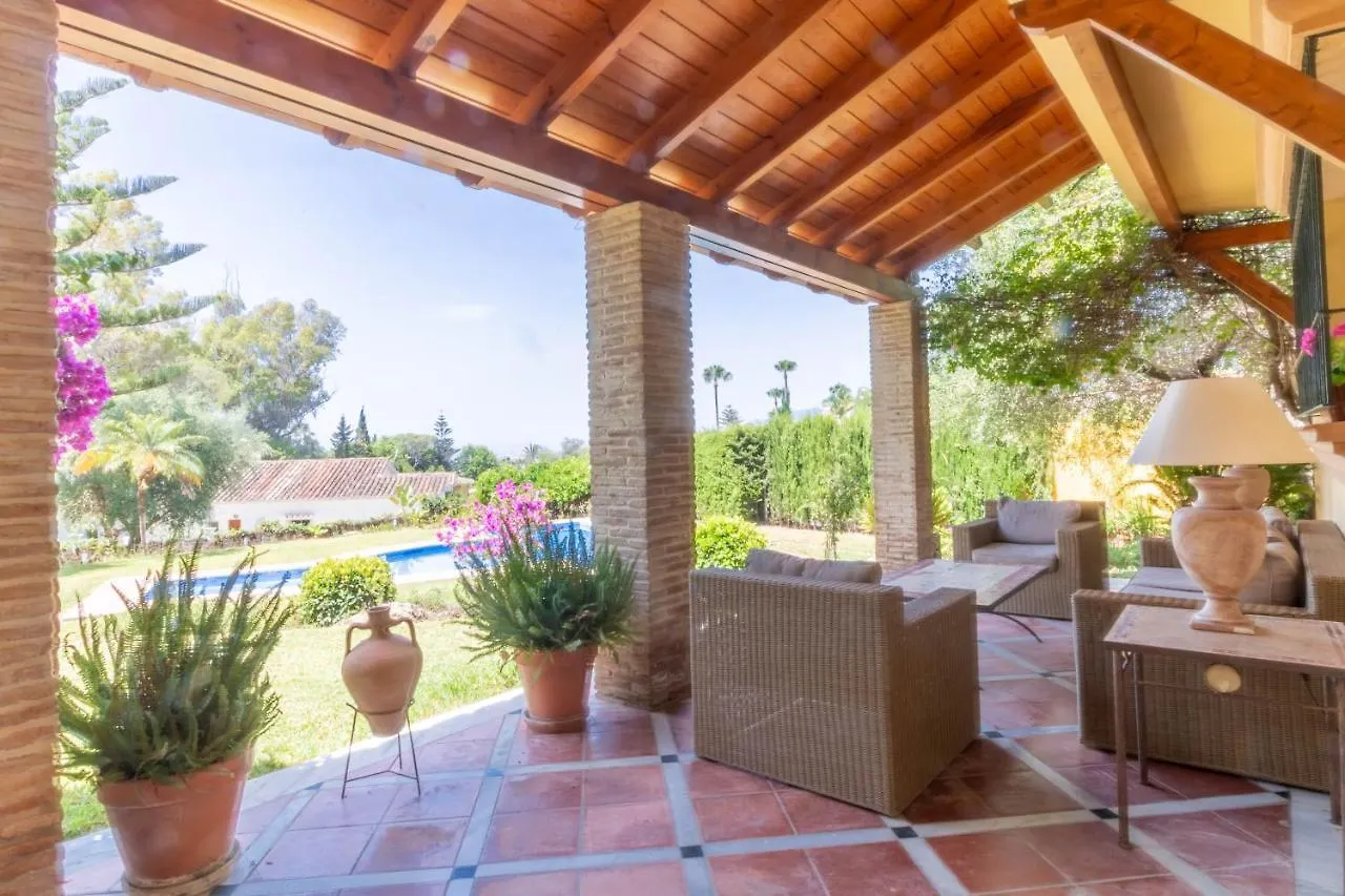 Villa In Great Location Marbella