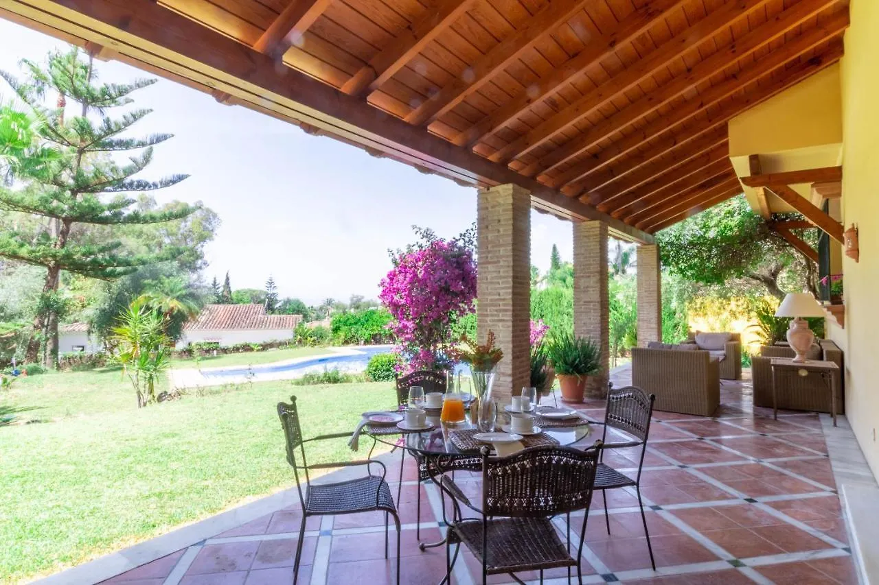 Villa In Great Location Marbella