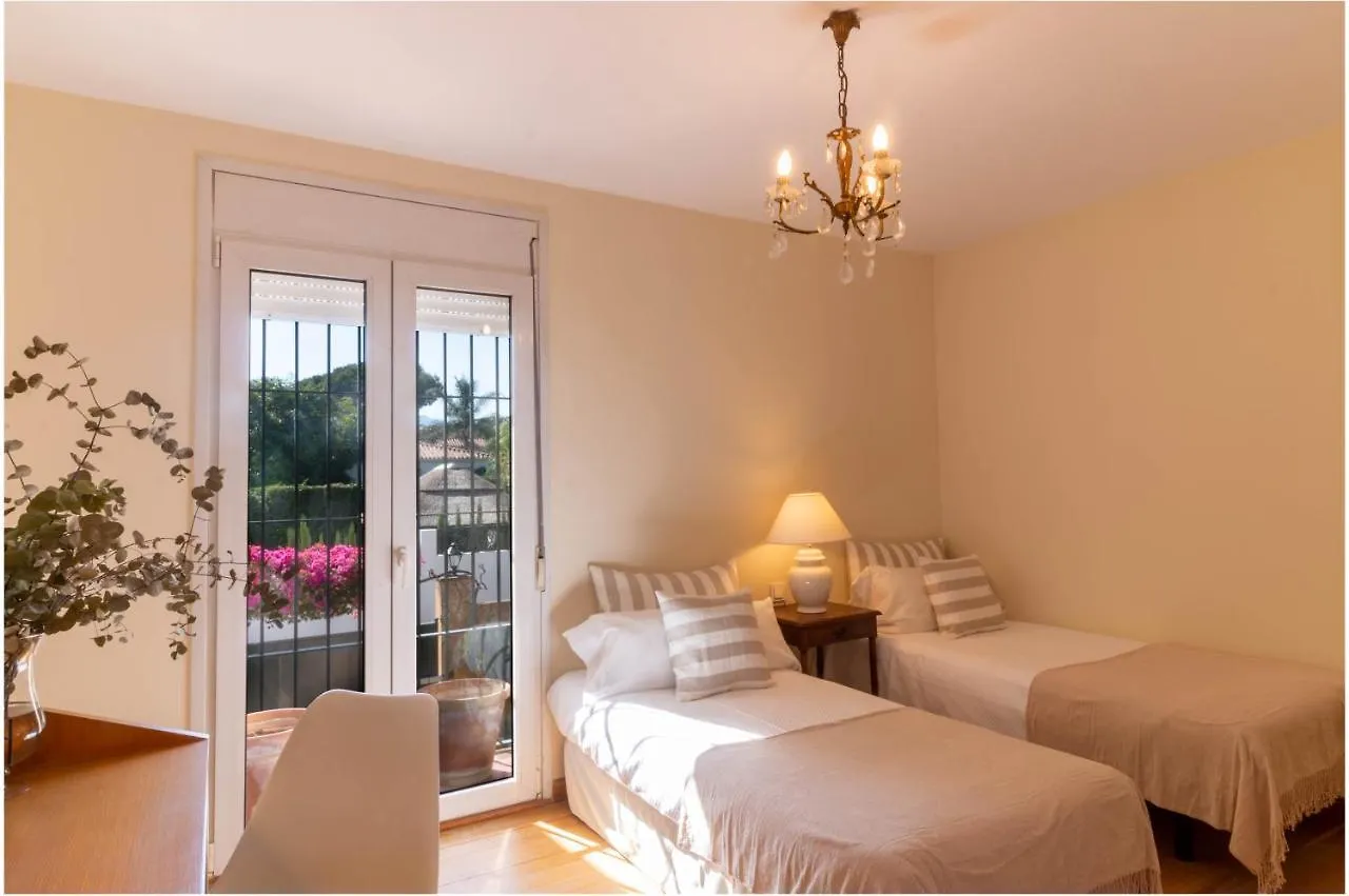 Villa In Great Location Marbella