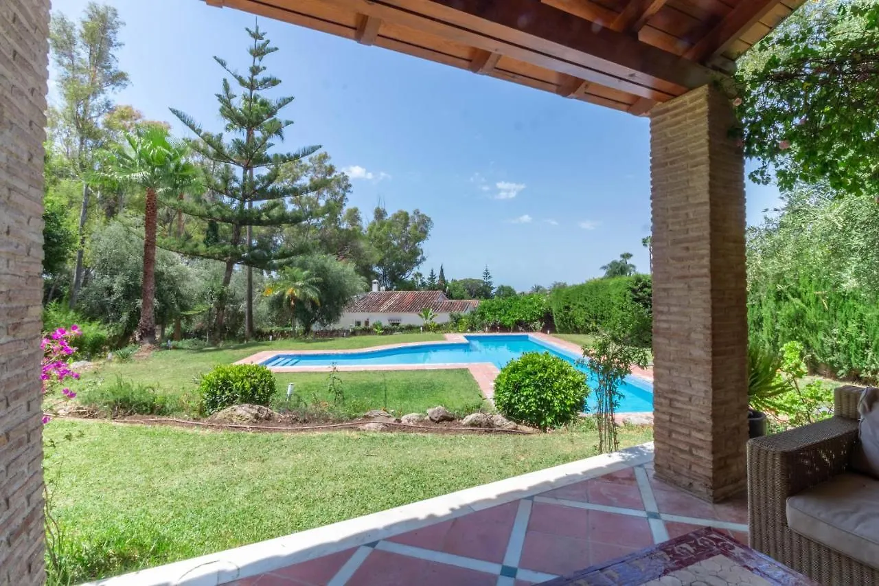 Villa In Great Location Marbella