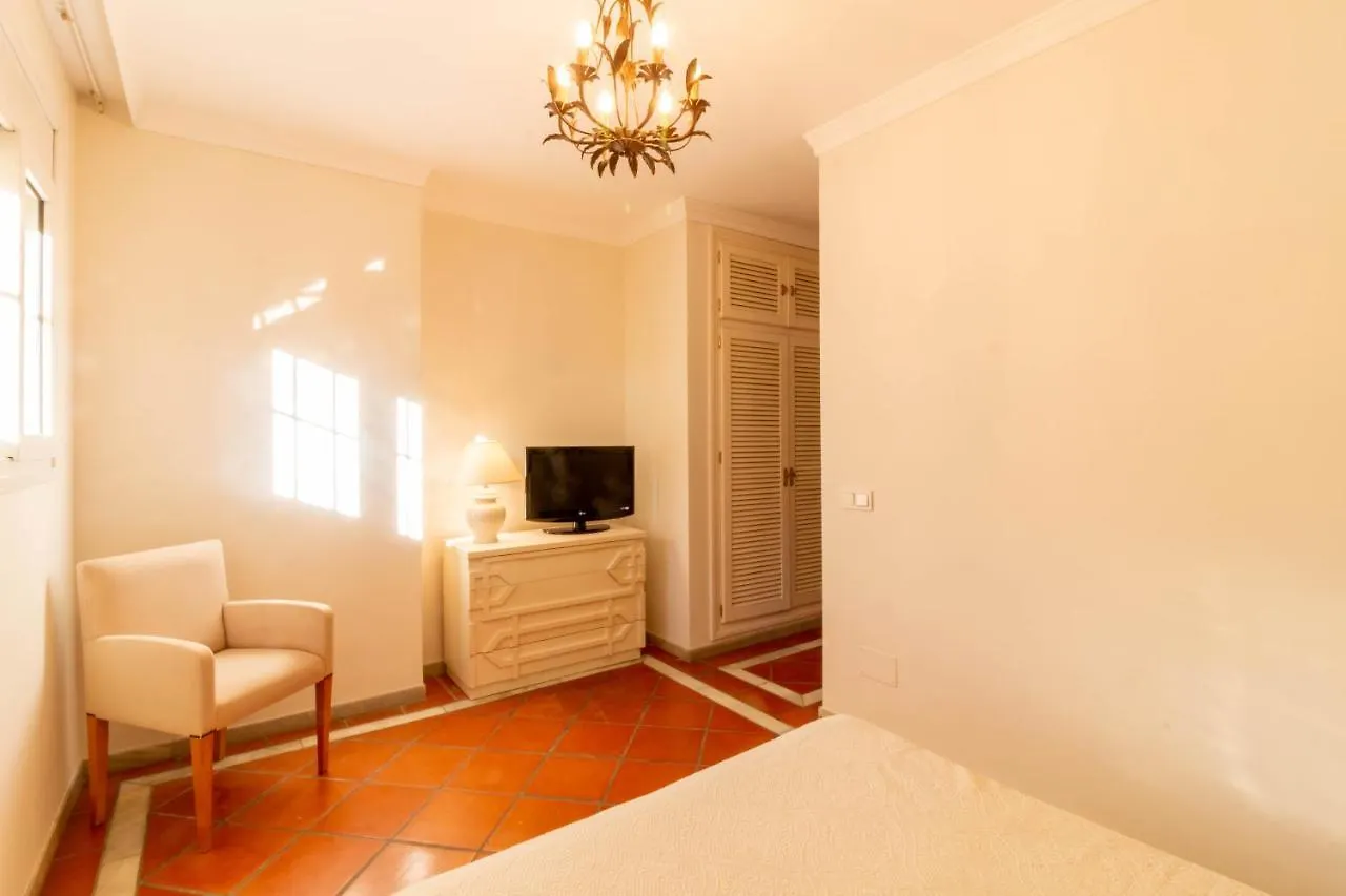 Villa In Great Location Marbella