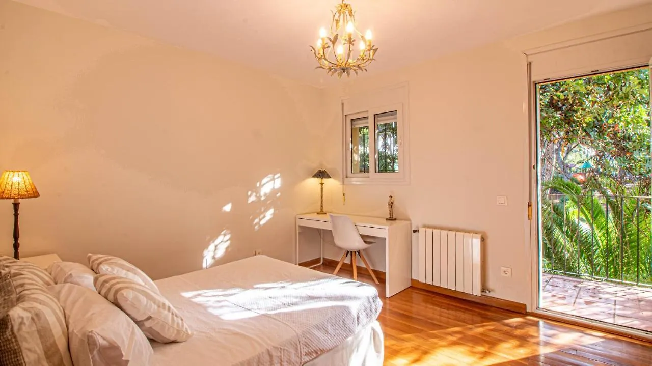 Villa In Great Location Marbella